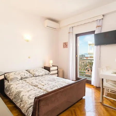 Beautiful In With Kitchen פודסטראנה