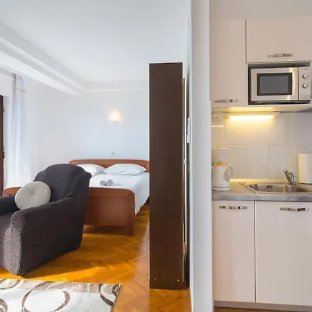 Beautiful In With Kitchen פודסטראנה